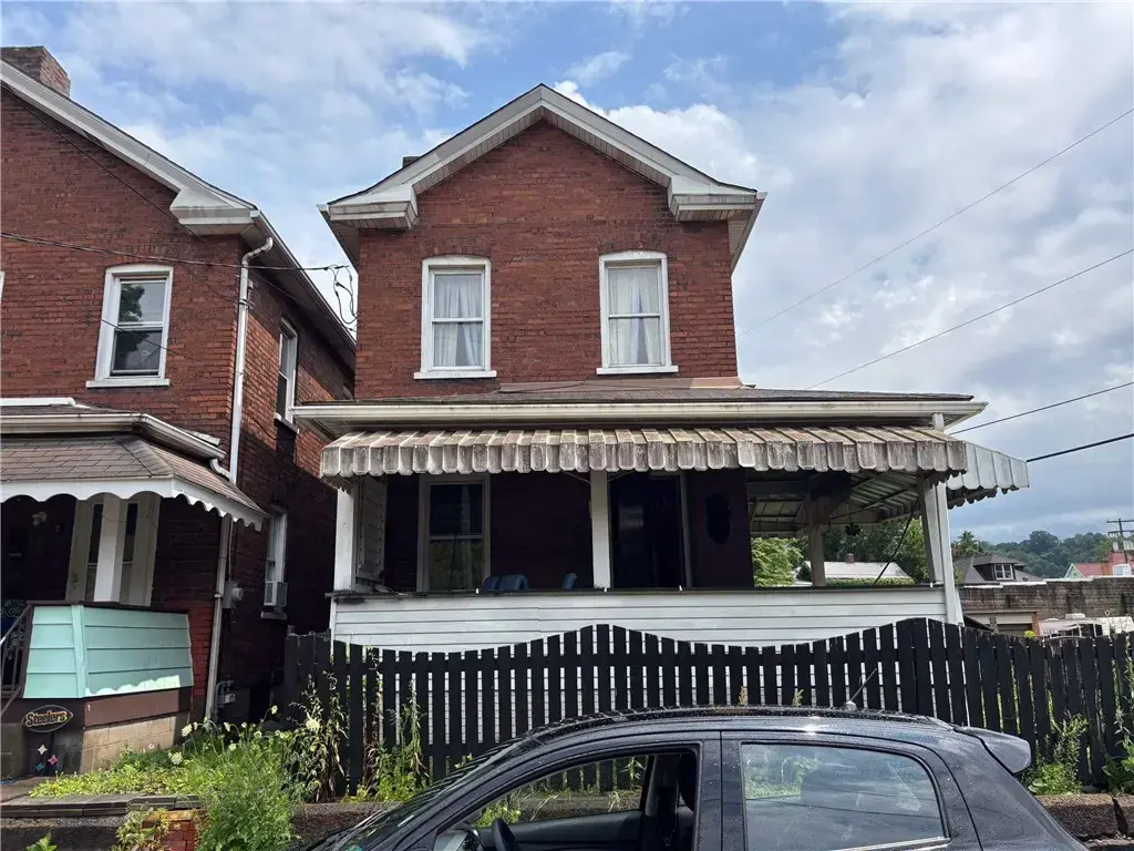 6 Center Street , Harrison