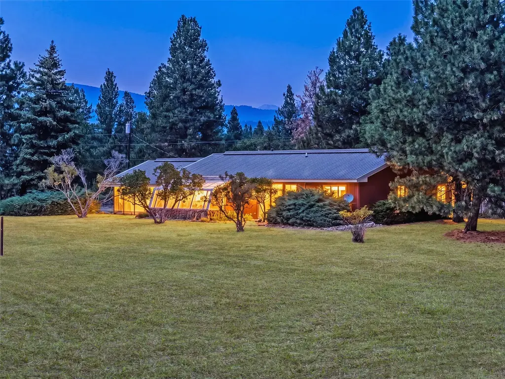 494 Cole Avenue, Darby