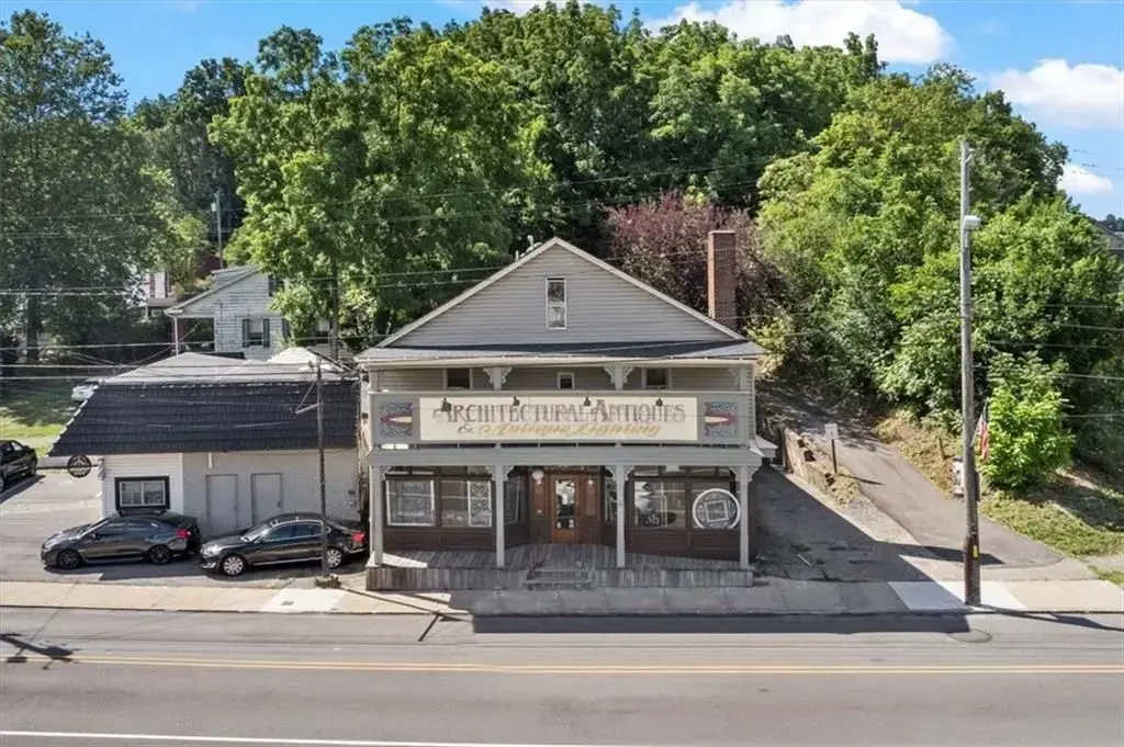 207 Adams Avenue , Canonsburg