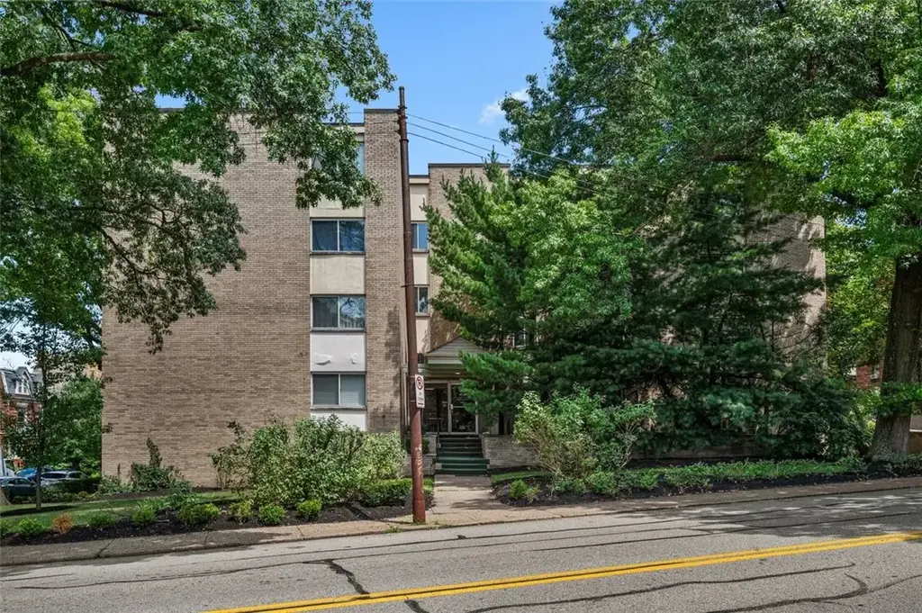 605 Shady Avenue A-5, Shadyside