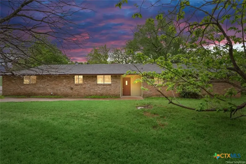 4912 S Pea Ridge Road, Temple