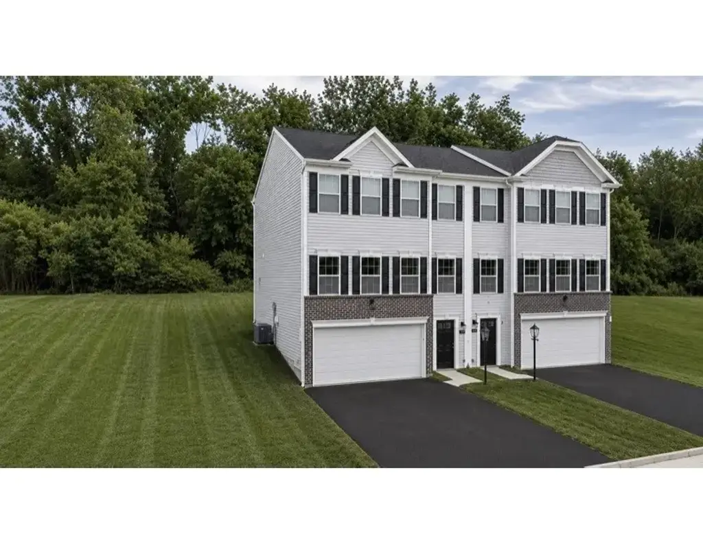 1237 Bedford Road 2083b, North Huntingdon