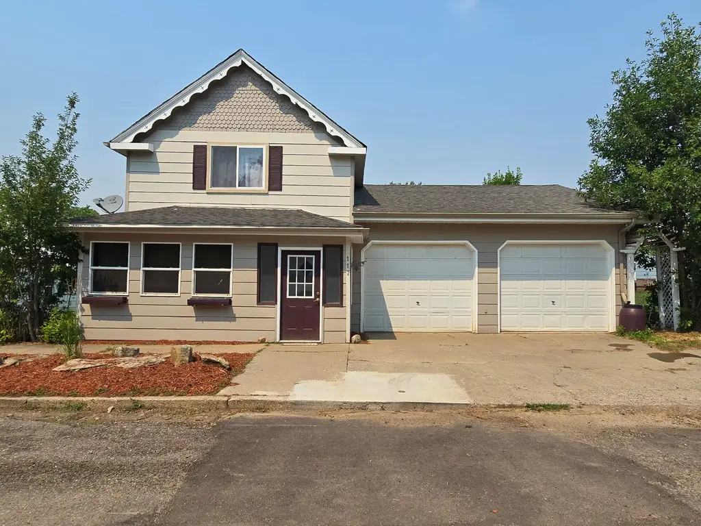 117 2nd Avenue S, Belt