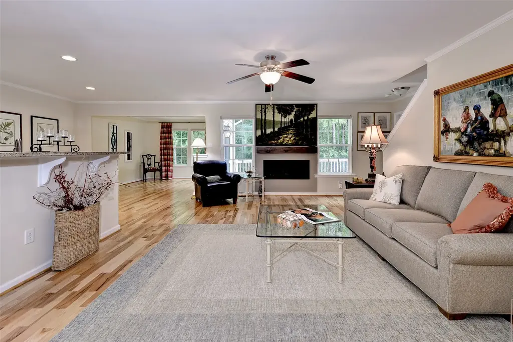 4017 Coronation, Williamsburg