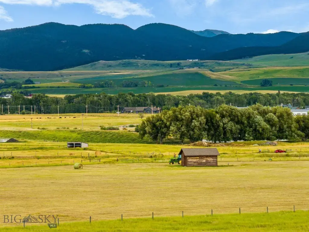 1687 Cottontail Road, Gallatin Gateway
