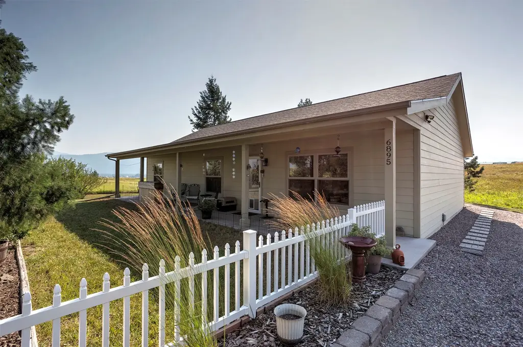 6895 Deschamps Lane, Missoula