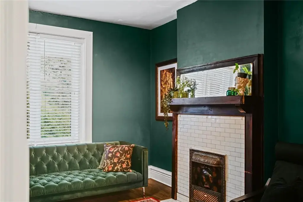 312 Bellbrook Street , Brookline