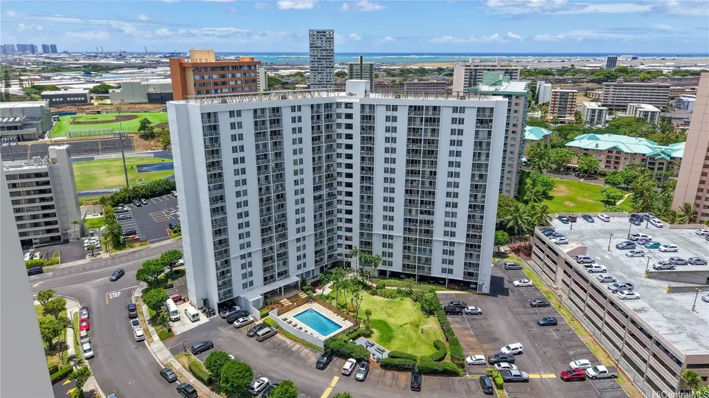 1128 Ala Napunani Street # 404, Honolulu