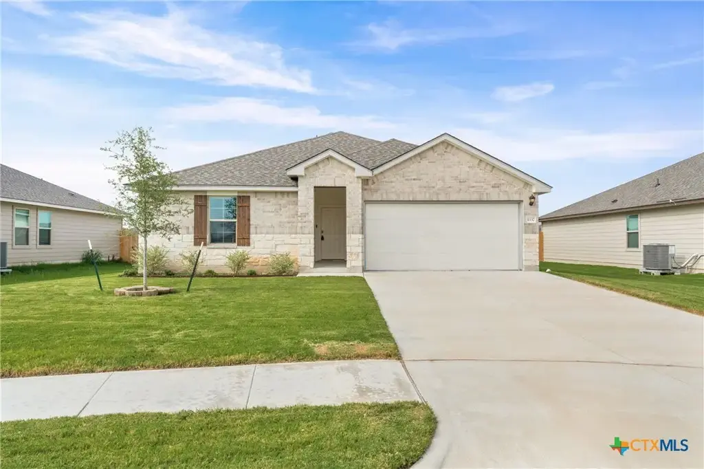 1137 Laila Lane, Belton