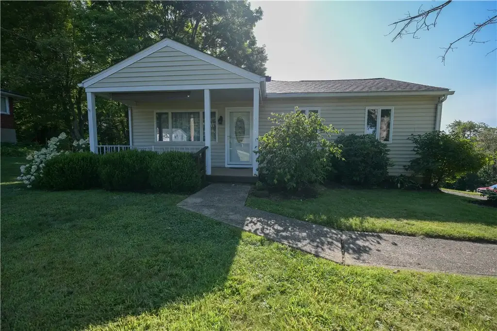 149 Skyline Drive , Chippewa