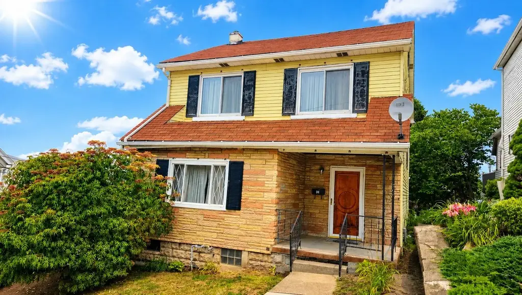 124 Holmes Street, Vandergrift