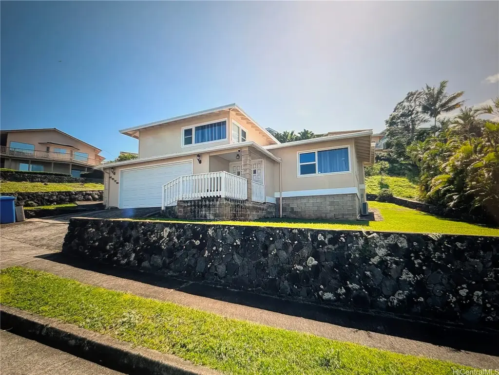 1279 Aupapaohe Street, Kailua