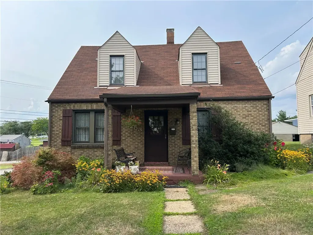 1253 10th Avenue , Harrison