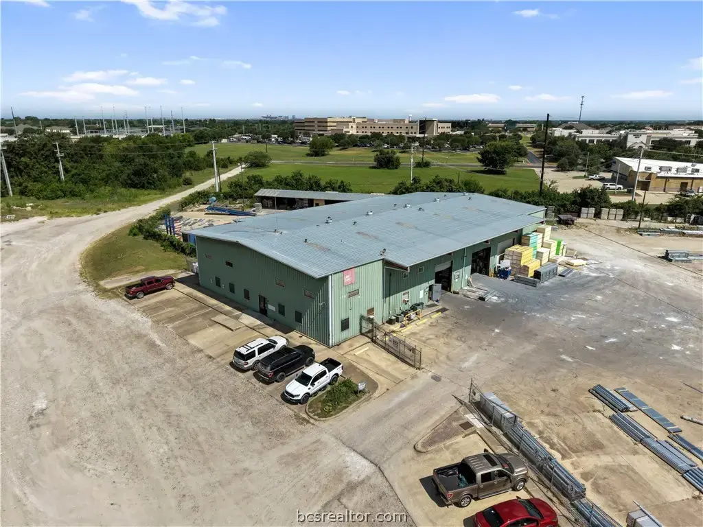 1707 Graham Road, College Station