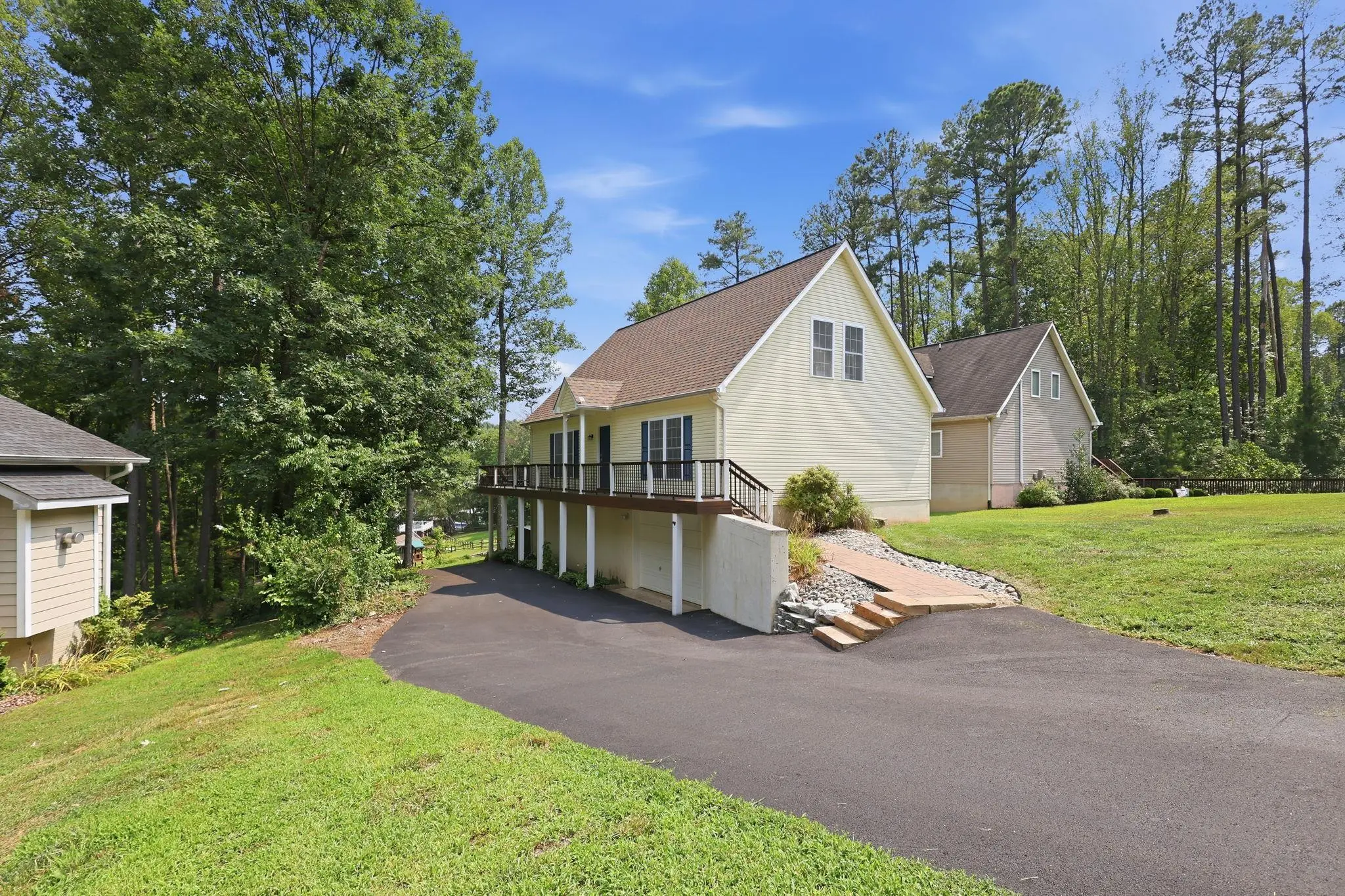 3359 Fisherman Way, Bumpass
