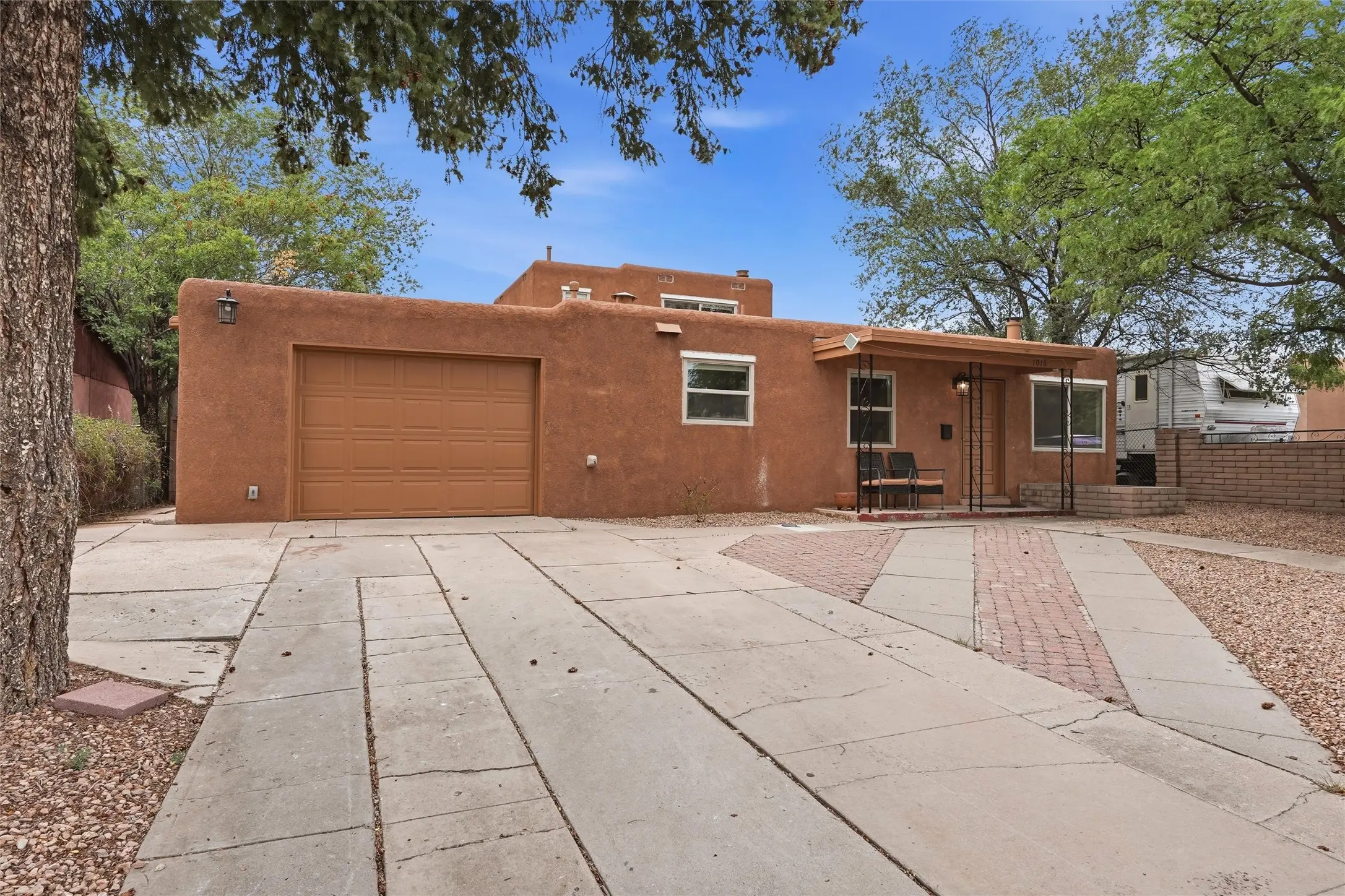 1016 Velarde Road, Santa Fe