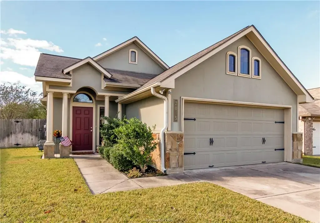 2015 Mountain Wind, Bryan