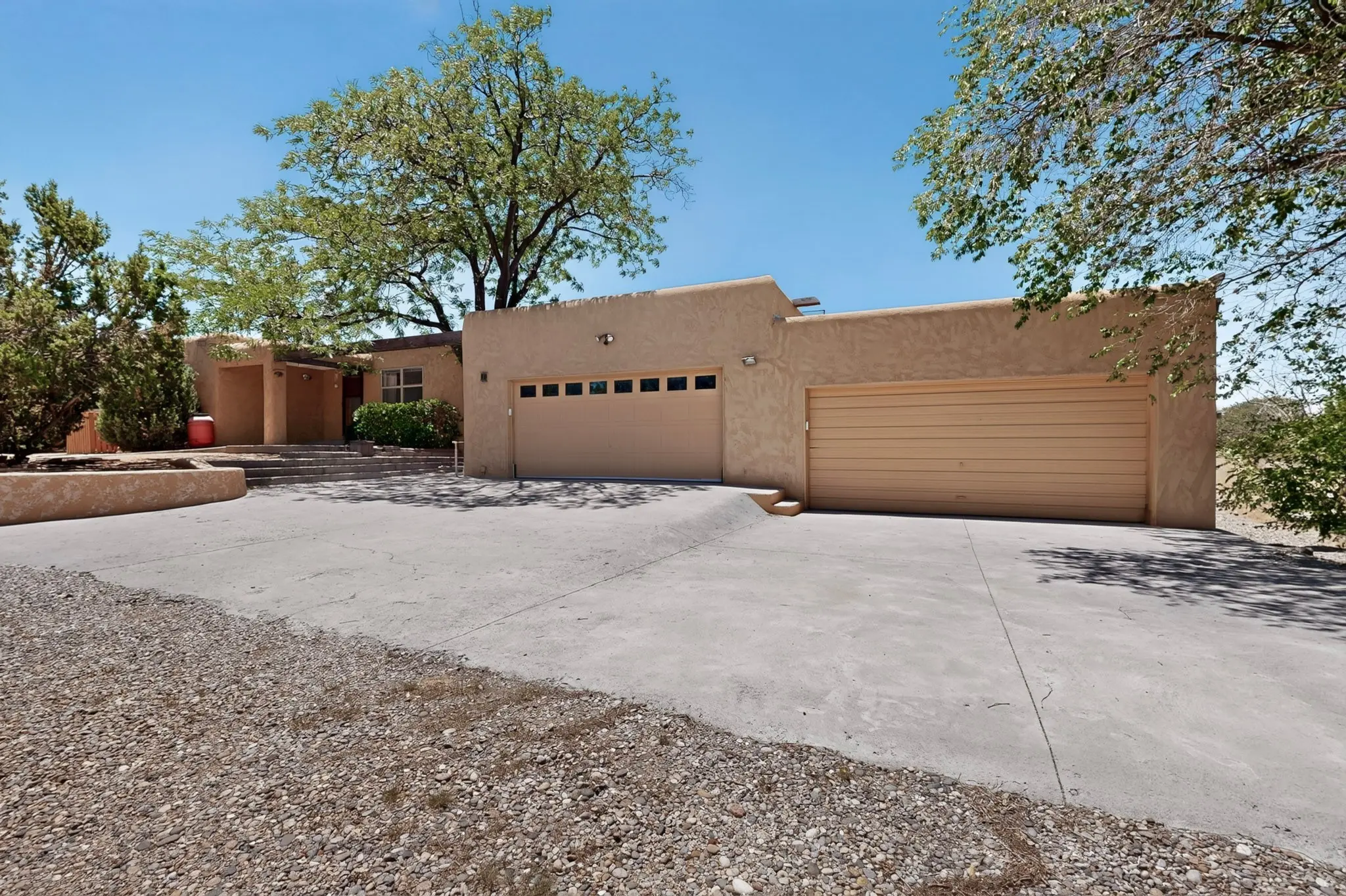 11 Verano Loop, Santa Fe