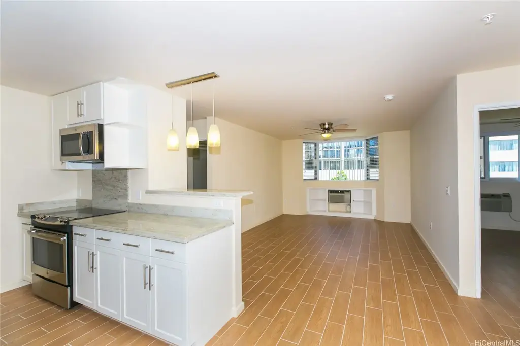 1810 Kaioo Drive # B408, Honolulu