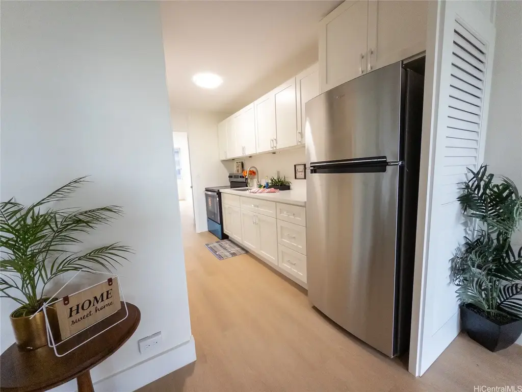 425 Ena Road # 607c, Honolulu