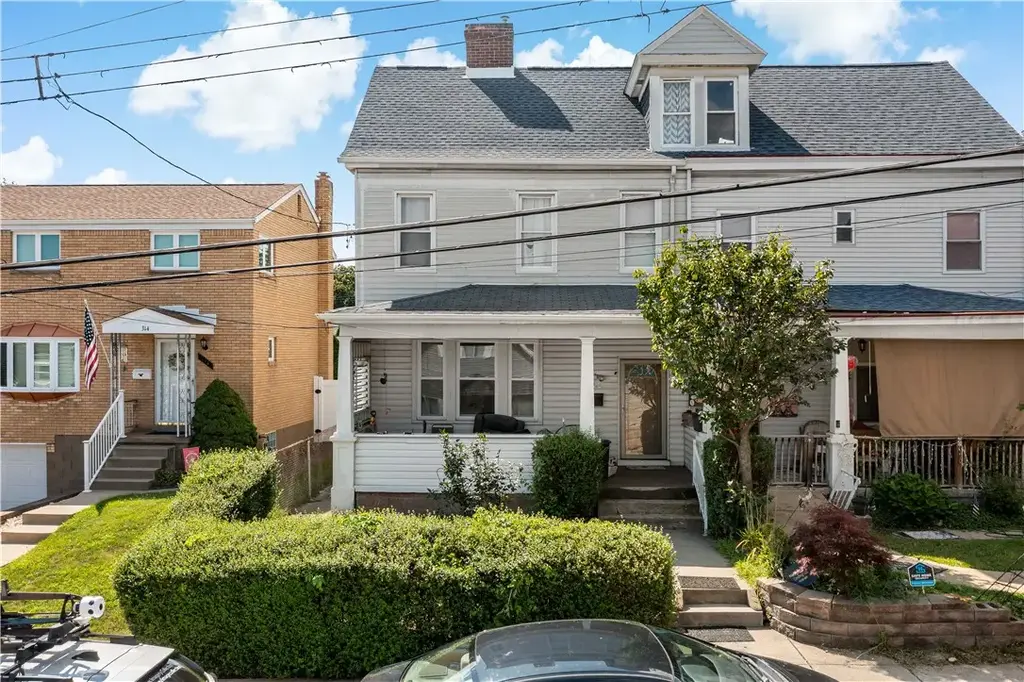 312 Republic Street , Mt Washington