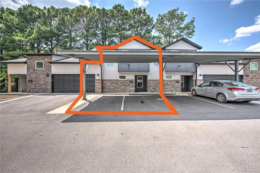 899 N Rupple Road 122, Fayetteville
