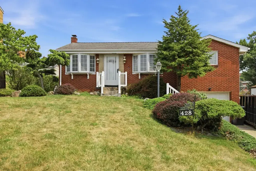 428 Lucy Drive, Baldwin Boro