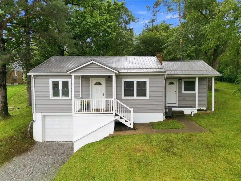 1760 State Route 119, Hempfield