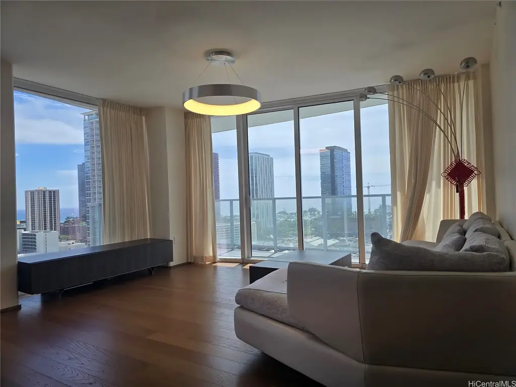 888 Kapiolani Boulevard # 2105, Honolulu