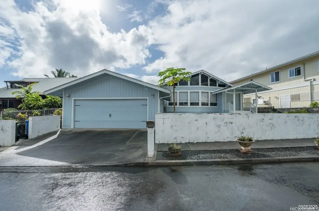 47-500 Henoheno Place, Kaneohe