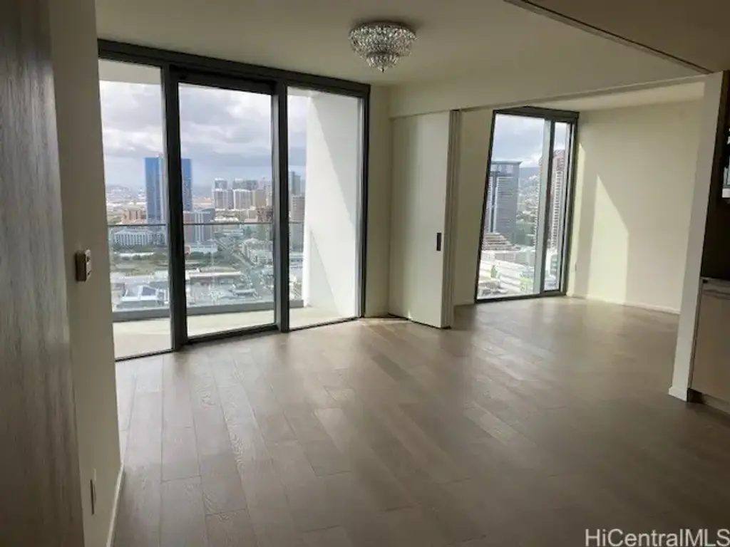 1000 Auahi Street # 2703, Honolulu