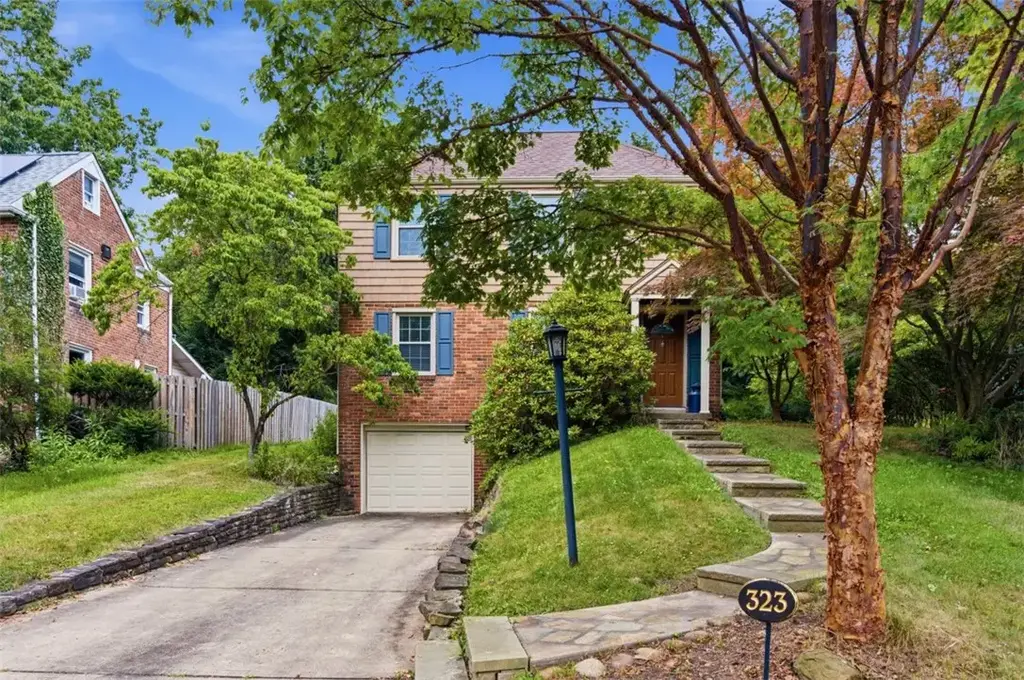 323 Constitution Drive, Pleasant Hills