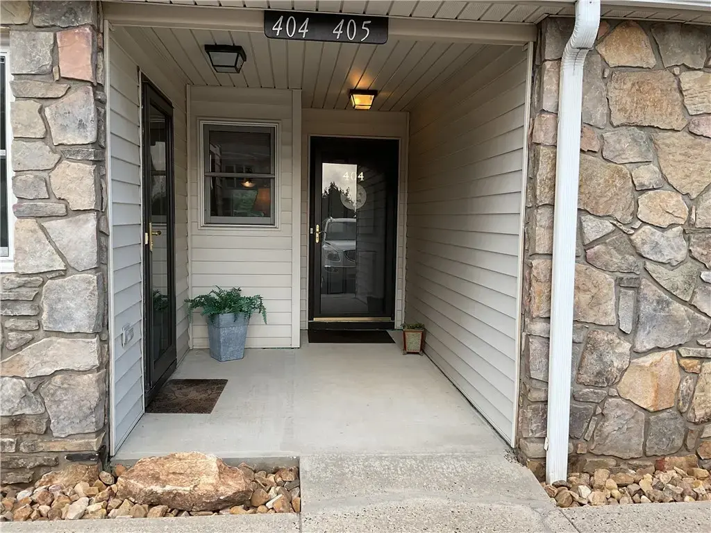 80 Club Villa Drive # 404, Roaring Gap
