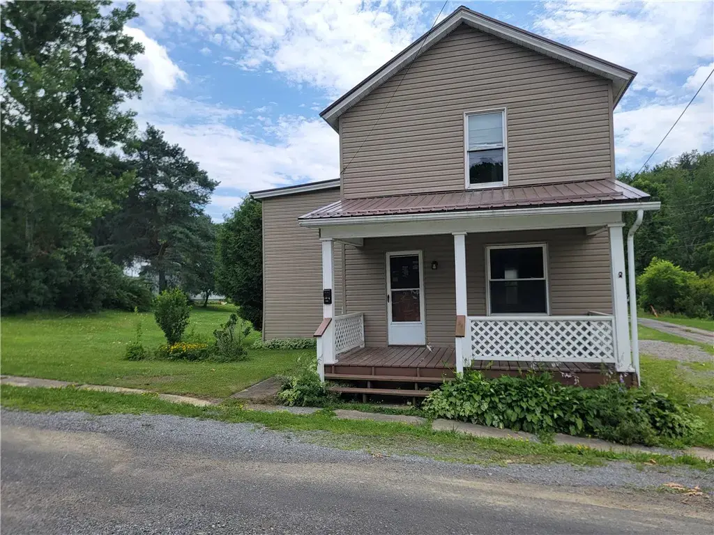 104 Zeitler Avenue , Punxsutawney Area School District