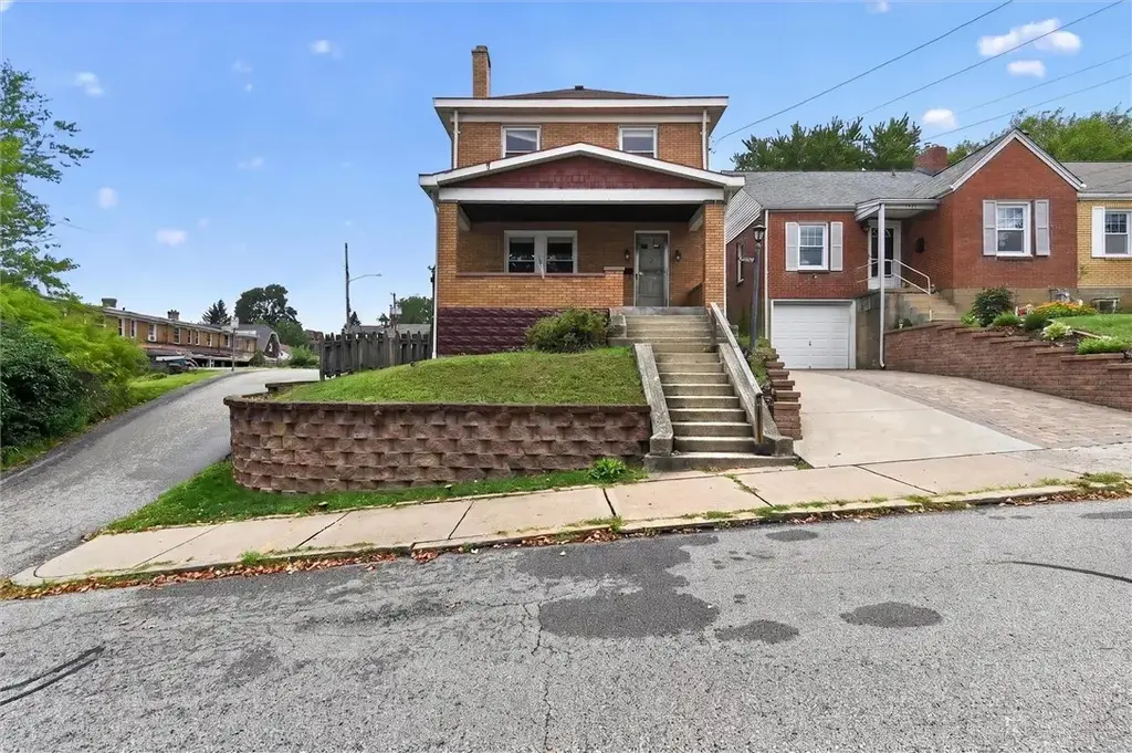 3001 Hazelhurst Avenue, Brentwood