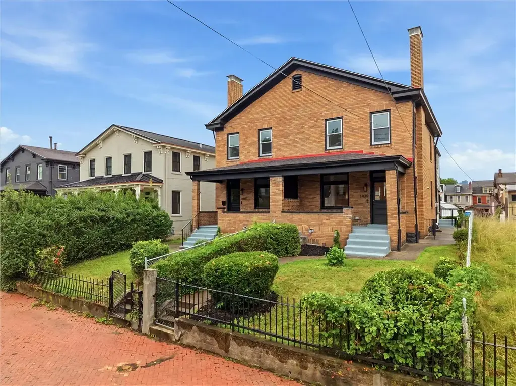 1425 Columbus Avenue , Manchester