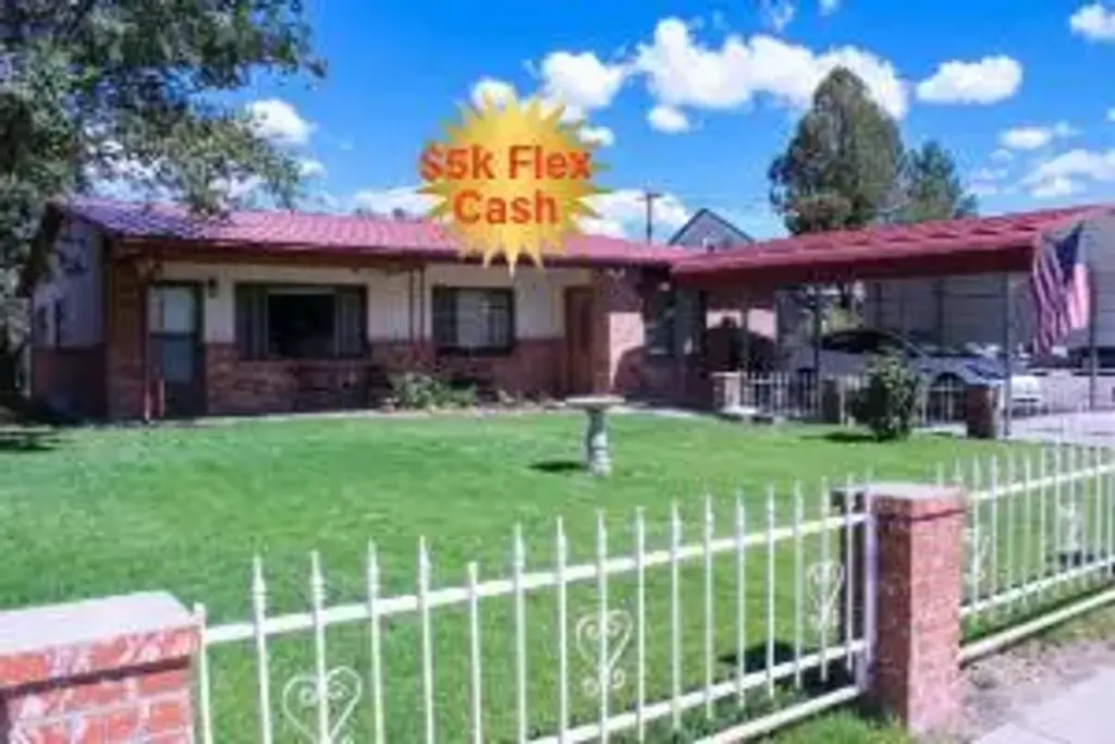 704 Liles Street, Socorro