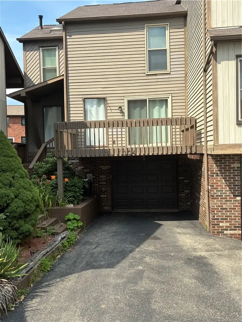 304 Spring Run Drive , Monroeville