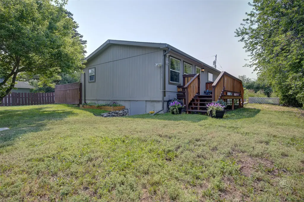 1415 Chestnut Street, Helena