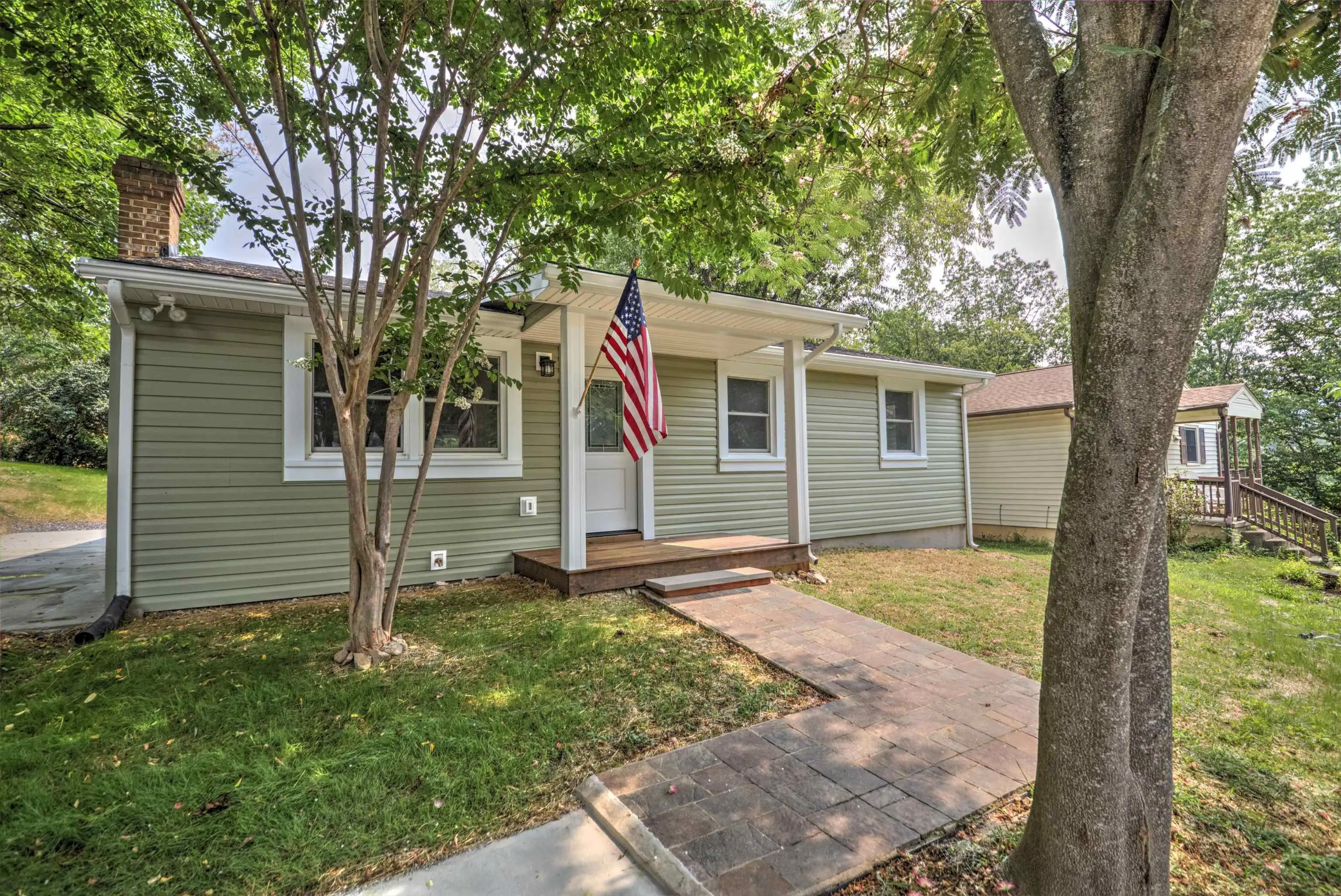1430 Shenandoah Ave, Waynesboro