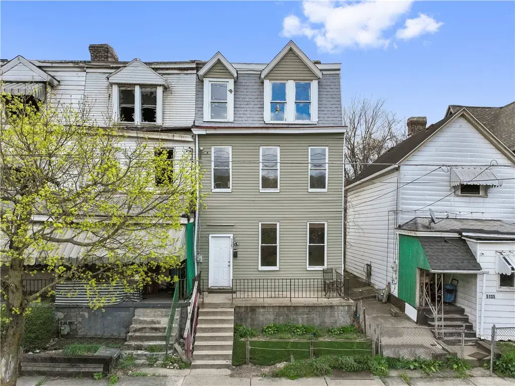 5147 Lytle Street , Hazelwood