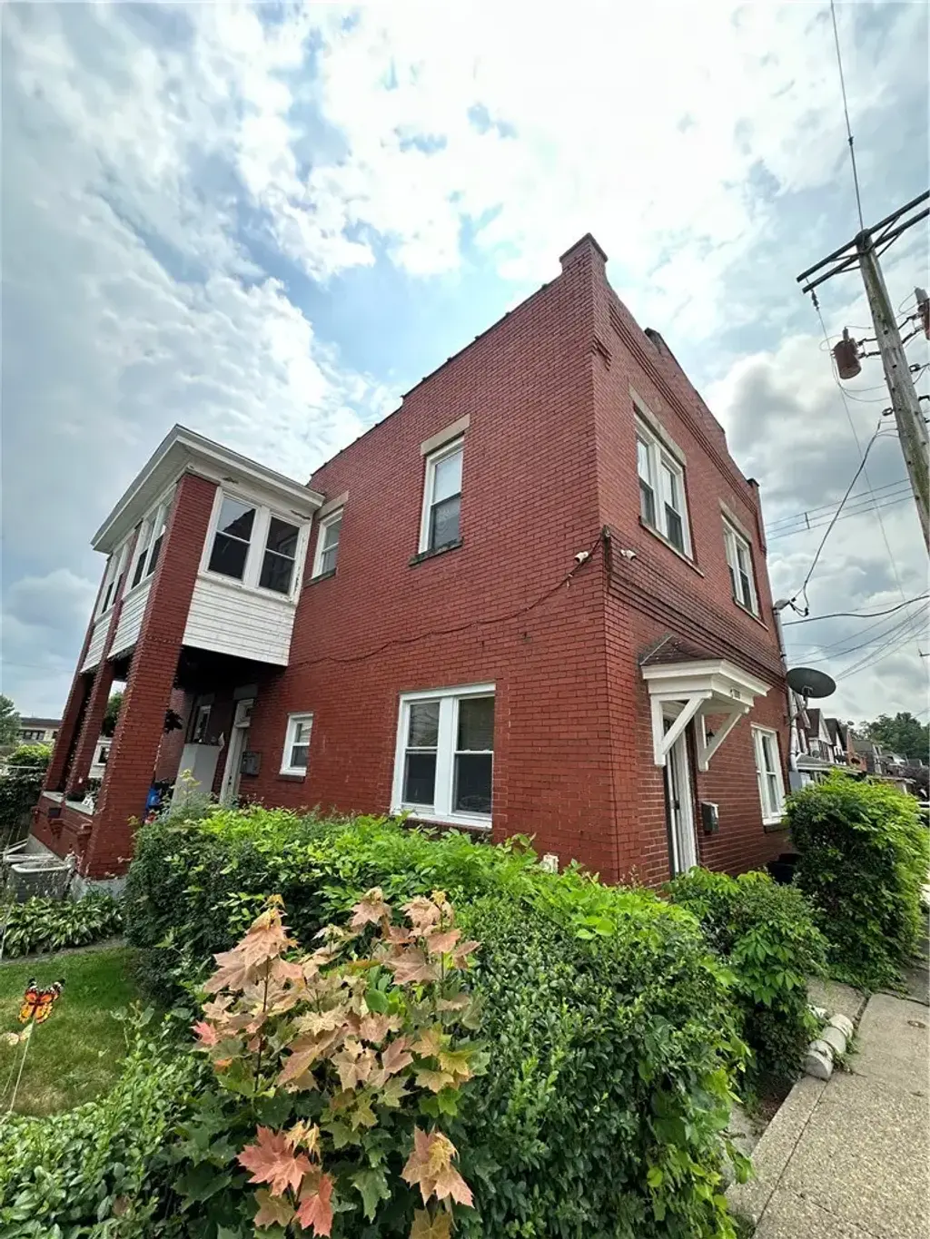 1119 Race Street , McKees Rocks