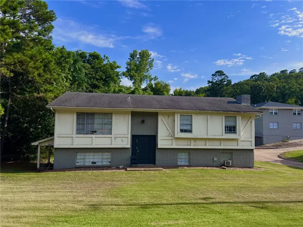 319 W 19th Street, Russellville