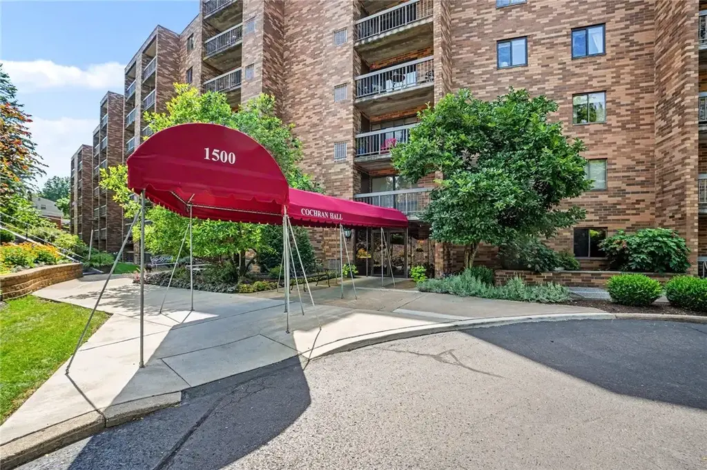 1500 Cochran Road 515, Scott