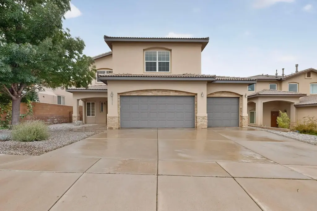 1919 Cam Fella Street Se, Albuquerque
