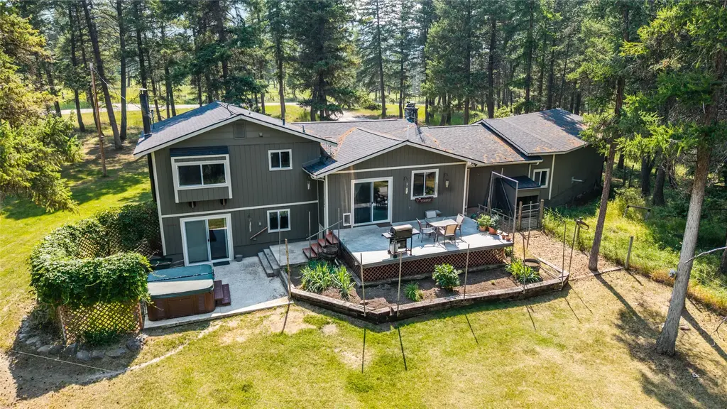 385 Springhill Road, Kila