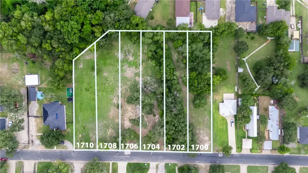 1708 Cottonwood Street, Bryan
