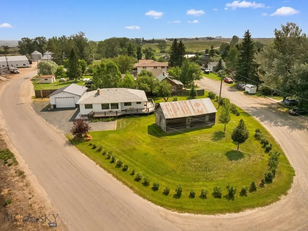 10 Lake, Harrison
