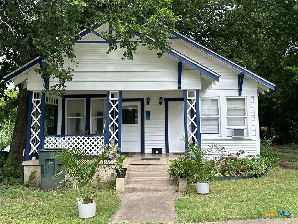 817 N 2nd Street, Temple