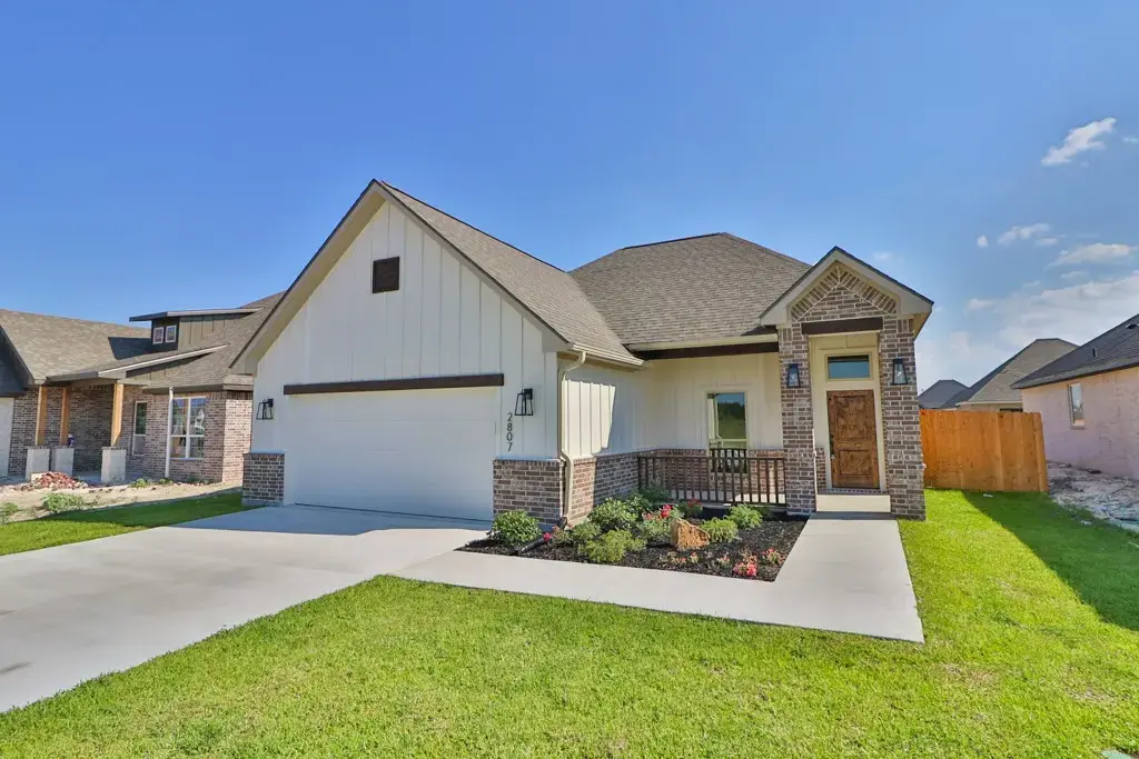 2807 Spector Drive, Bryan